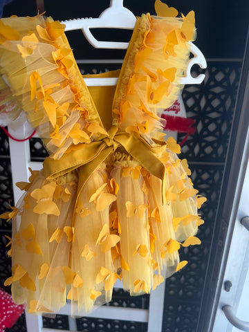 1 yaş Sarı kelebek elbise tulum