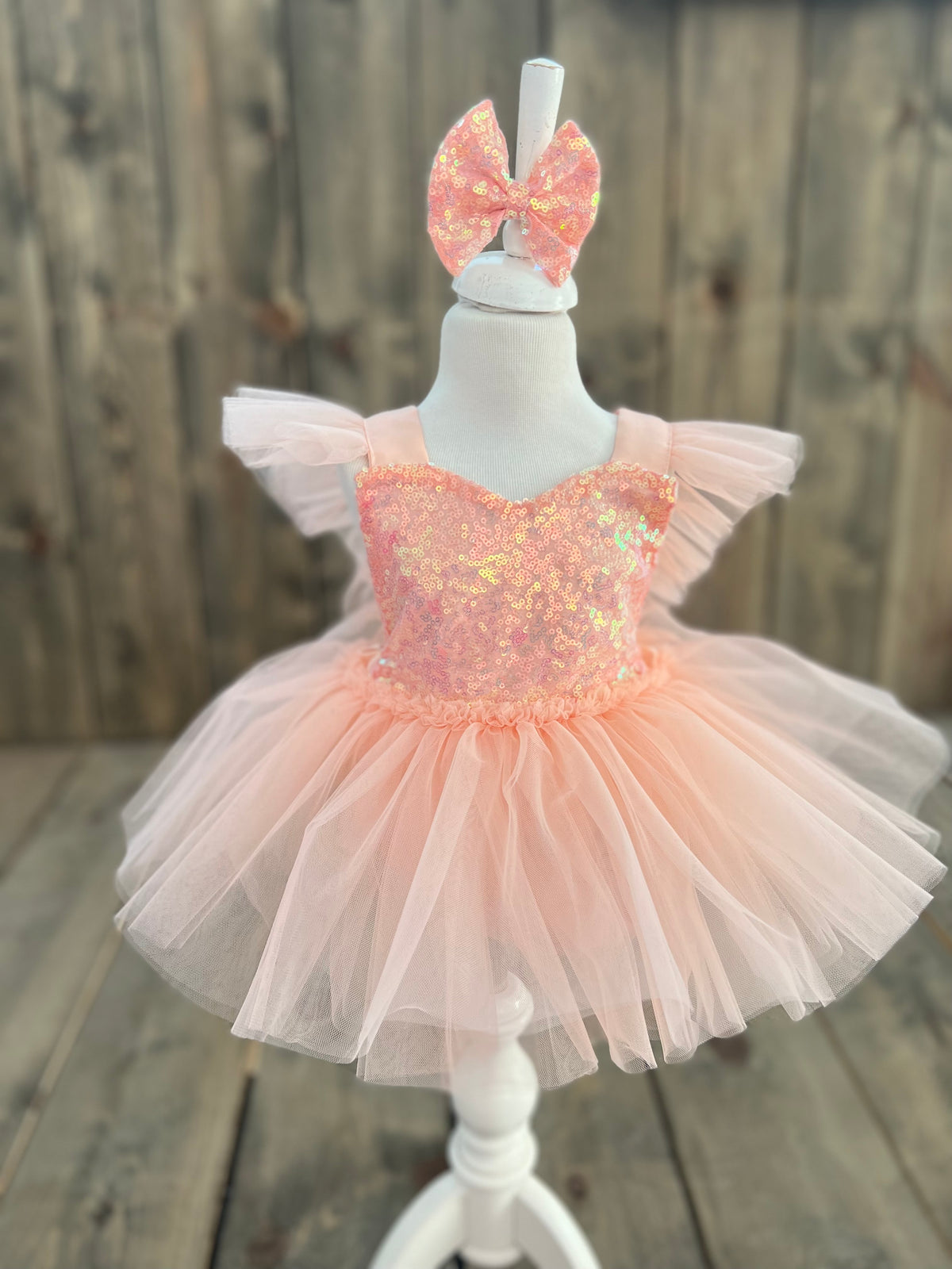 NOVA SOMON TUTU TULUM
